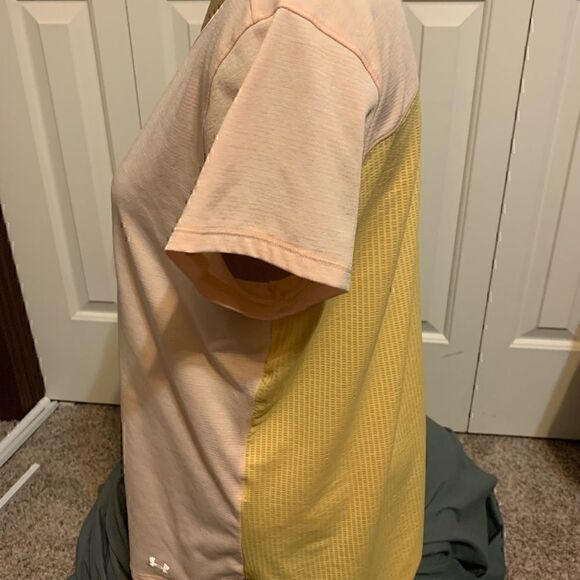 Under Armour Womens HeatGear XL Yellow/Peach - Picture 2 of 5